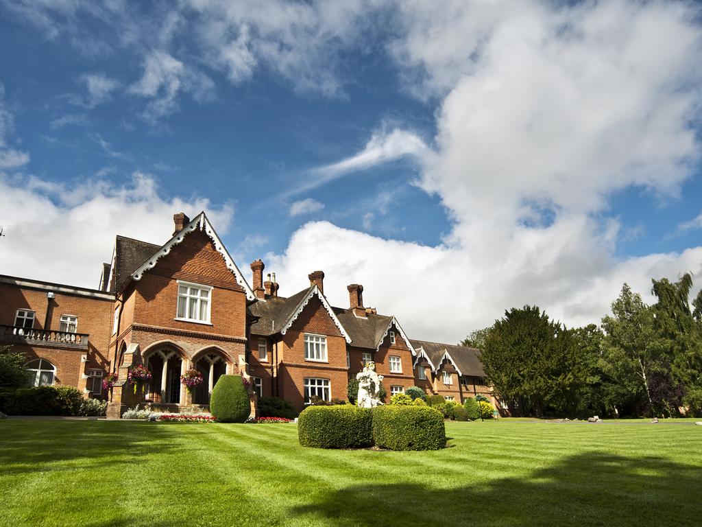 Wedding DJ Fareham Hampshire